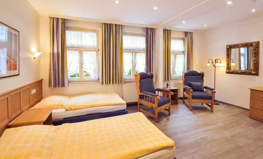 Bedroom 4, Hotel & Restaurant Hackteufel, Heidelberg
