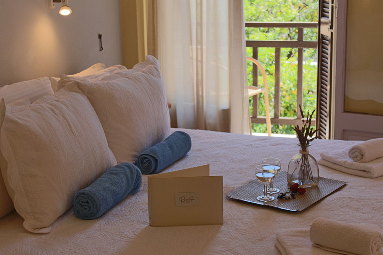 Bedroom 3, Studios Penelope, North Aegean