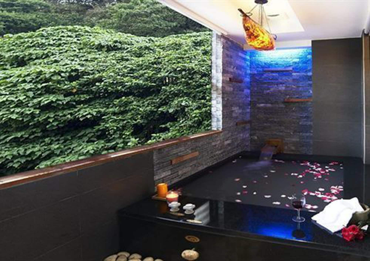 Bathroom, Golden Hotspring Hotel, Taipei City