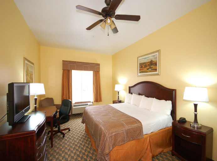 Bedroom 3, Best Western Plus Manvel Inn & Suites, Brazoria