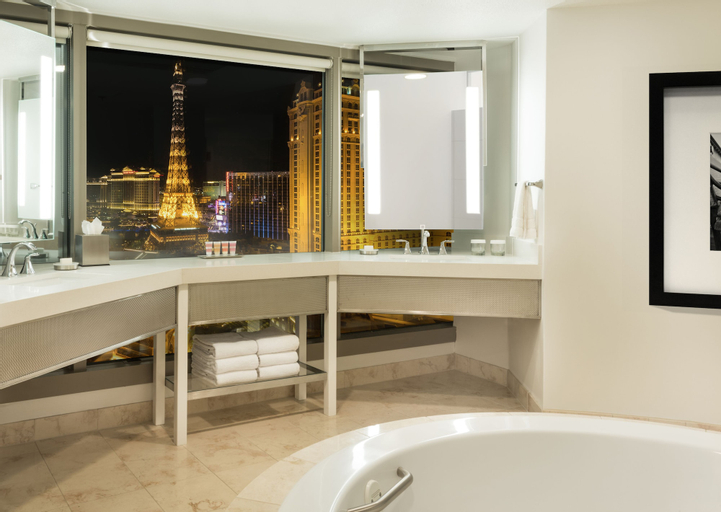 Bathroom 15