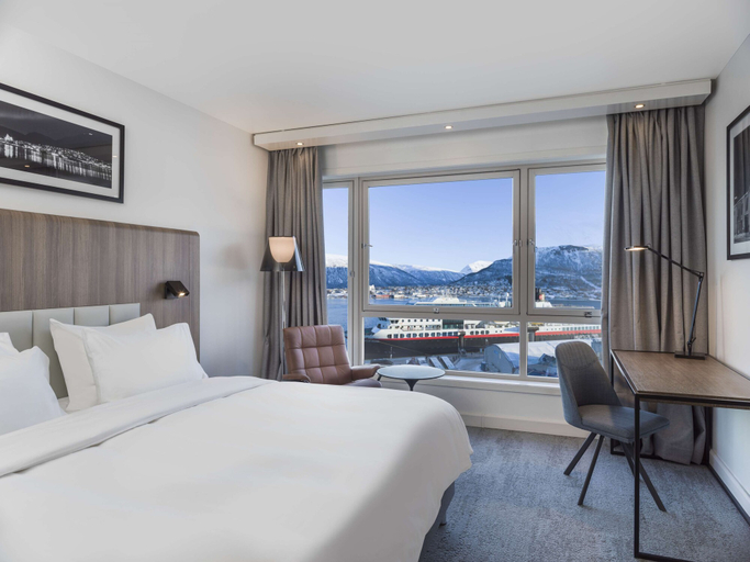 Bedroom 2, Radisson Blu Hotel, Tromsø, A Verified Net Zero Hotel, Tromsø