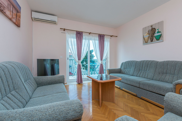 Others 4, Apartments Mara, Dugi Rat