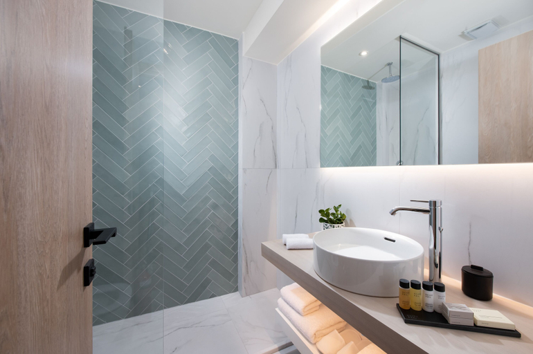Bathroom 5, Epoch House & The Orange Shop - Adults Only, Peloponnese