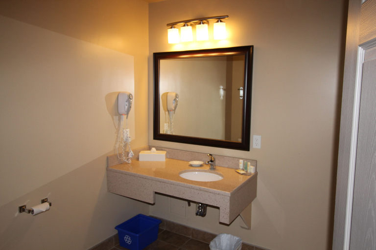 bathroom 6