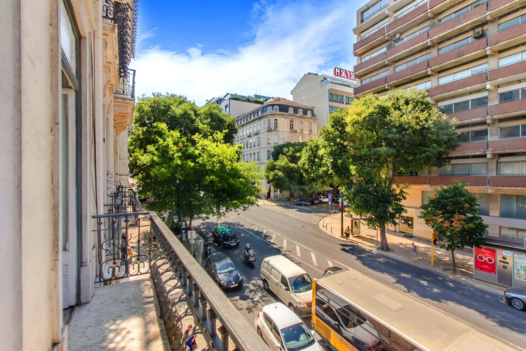 Others 5, Lisbon Boulevard, Lisbon