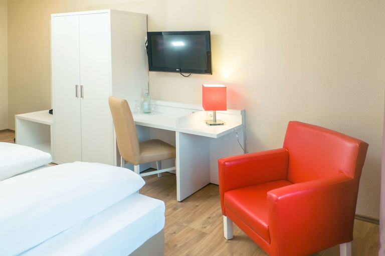 Bedroom 4, Hotel Stuttgart Sindelfingen City by Tulip Inn, Böblingen