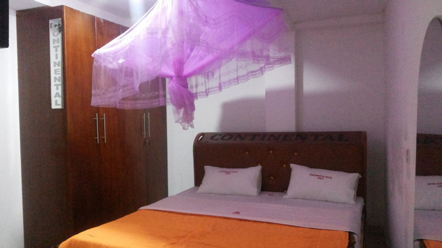 Bedroom 12