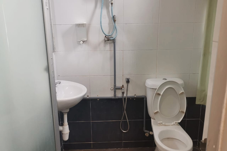 Bathroom 8
