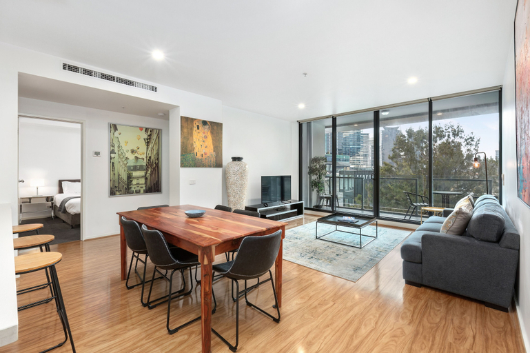Dining Room 2