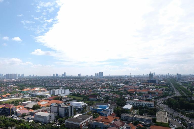Others 3, Chic and Vibrant Studio Apartment at Tamansari Papilio By Travelio, Surabaya