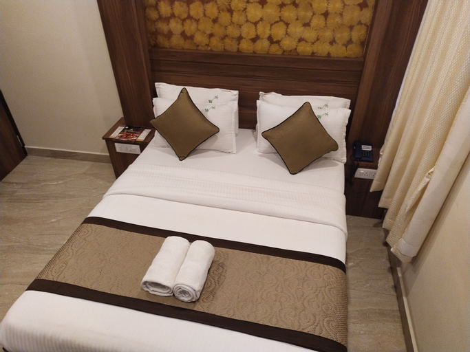 Bedroom 13