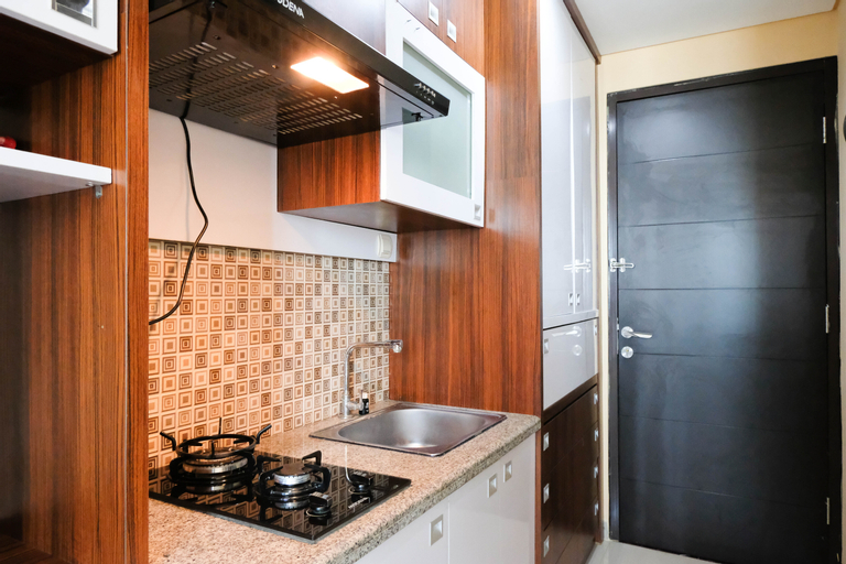 Others 4, Chic and Vibrant Studio Apartment at Tamansari Papilio By Travelio, Surabaya