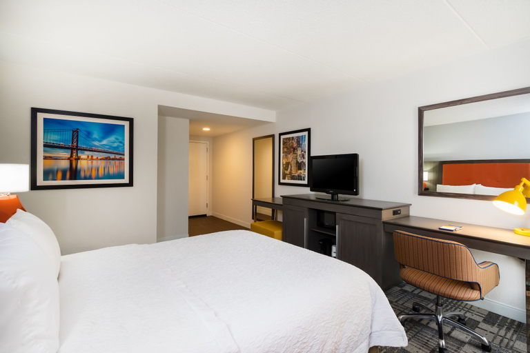 Bedroom 16