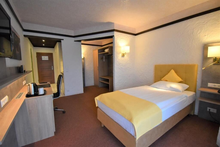 Bedroom 3, Contel Hotel Koblenz, Koblenz
