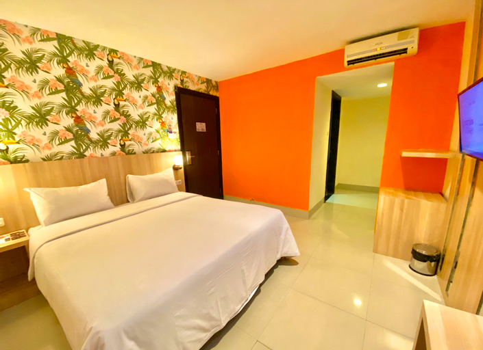 Bedroom 3, All Nite & Day Hotel Makassar, Makassar