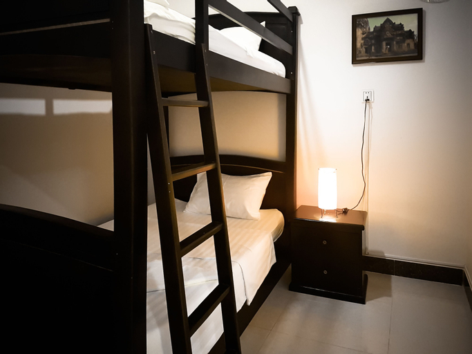 Bedroom 16