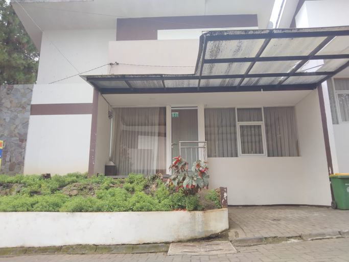 Exterior & Views 4, Villa Greenhill Garut B01, Garut
