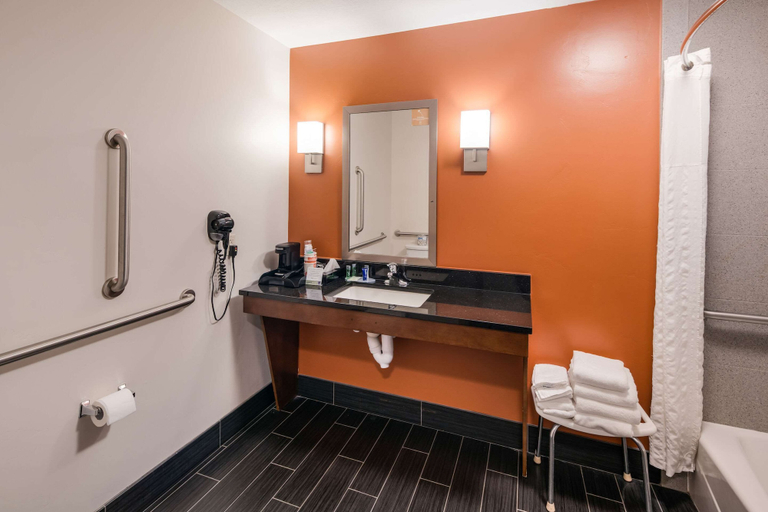Bathroom 4, Sleep Inn & Suites Hurricane Zion Park Area, Washington