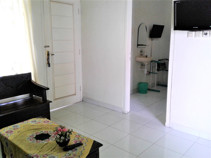 Others 4, Green House Tegal, Tegal
