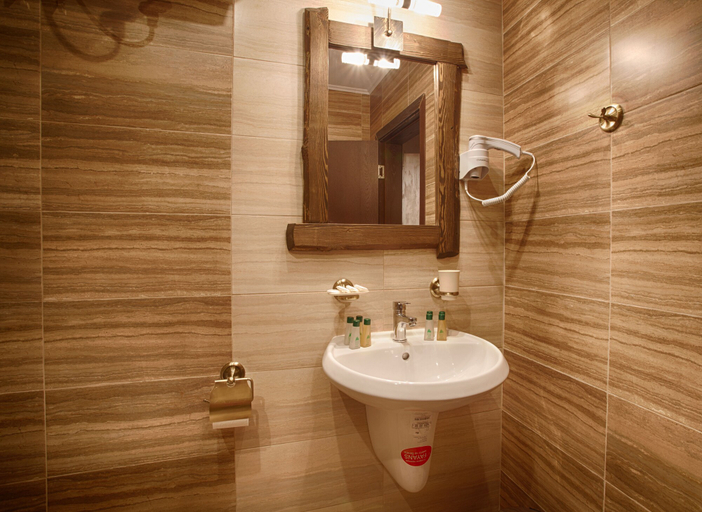 Bathroom 4, Forest Glade, Smolyan