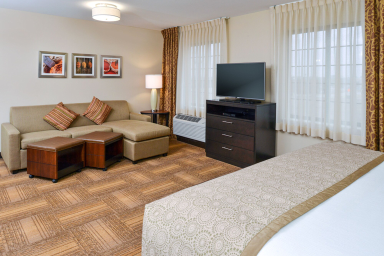 Bedroom 5, Staybridge Suites MERRILLVILLE, Lake