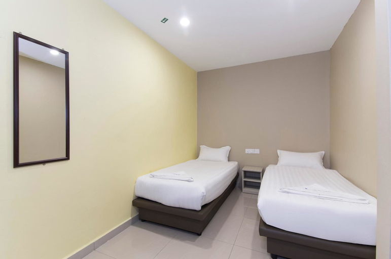 Bedroom 9