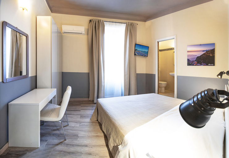 Bedroom 21