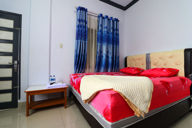 Bedroom 8