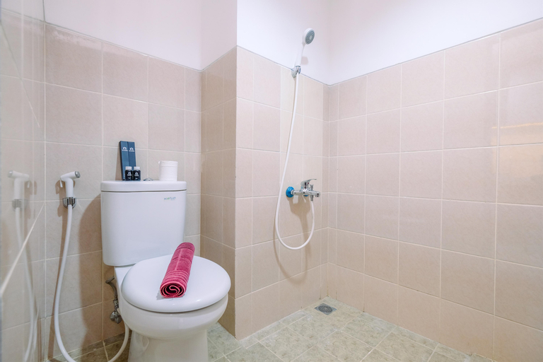 Bedroom 2, Comfort and Cozy Living Studio at Kaliana Apartment By Travelio, Bogor