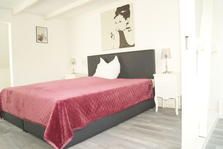 Bedroom 3, SILONCE Hotels & Restaurant, Oberbergischer Kreis