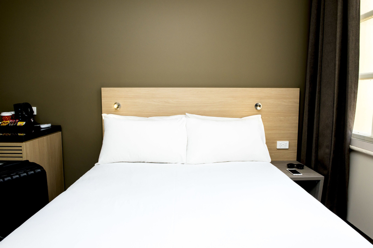 Bedroom 13