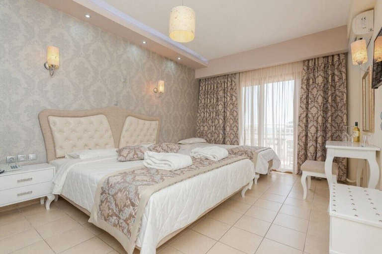 Bedroom 3, Maranton Beach Hotel, East Macedonia and Thrace