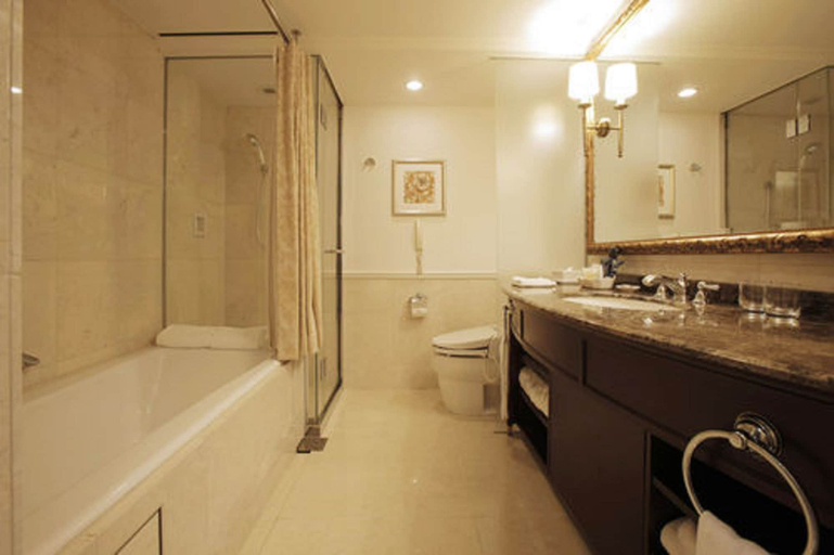 Bathroom 4, Hotel New Grand, Yokohama