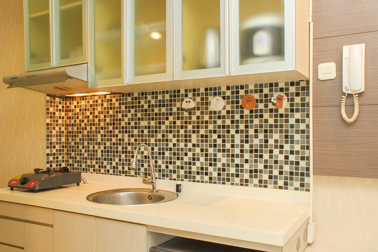 Others 4, New and Comfort Studio at Green Bay Pluit Apartment By Travelio, Jakarta Utara
