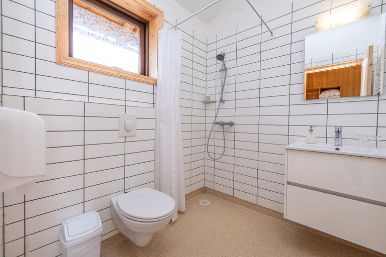 Bathroom 4, Arnanes Country Hotel, Sveitarfélagið Hornafjörður