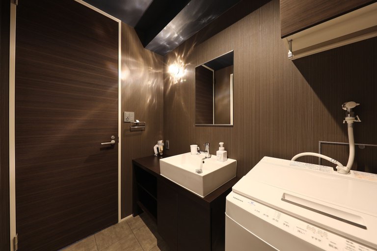 Bathroom 4, GRAND BASE Hakata City, Fukuoka