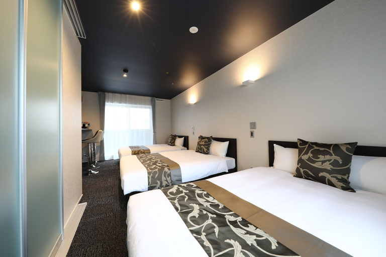 Bedroom 3, GRAND BASE Hakata City, Fukuoka