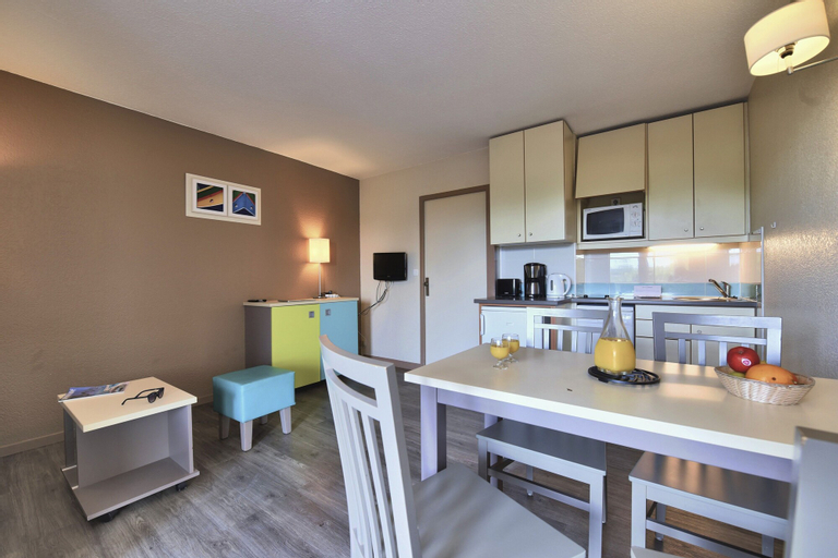 Dining Room 5