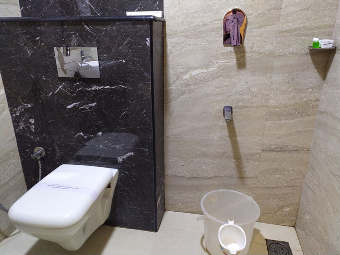 Bathroom 3