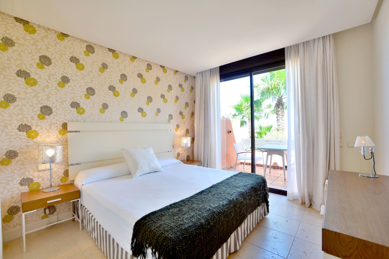 Bedroom 4, Aparthotel Novo Resort, Cádiz