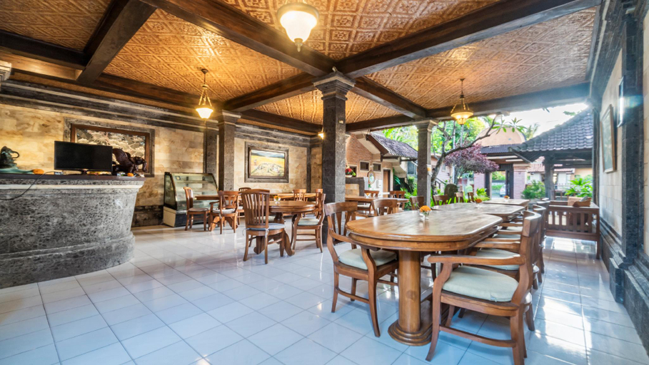 Public Area 2, Cafe Wayan Cottages, Lombok