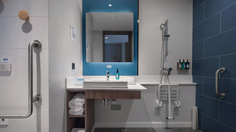 Bathroom 4, Holiday Inn Express SHANGHAI NORTH HONGQIAO CBD by IHG, Shanghai
