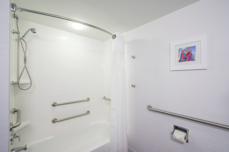 Bathroom 19