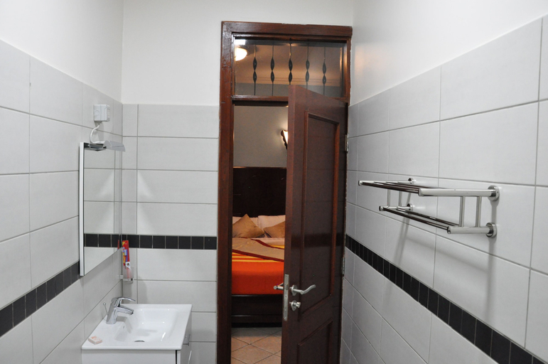 Bathroom 3, Mecepp Holiday Resort, Arusha Urban
