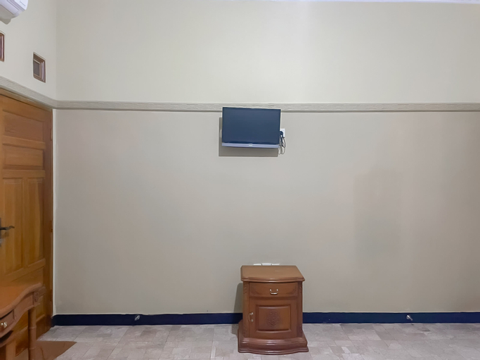 Others 5, RedDoorz Syariah @ Bumi Eyang Enin Homestay Tasikmalaya, Tasikmalaya