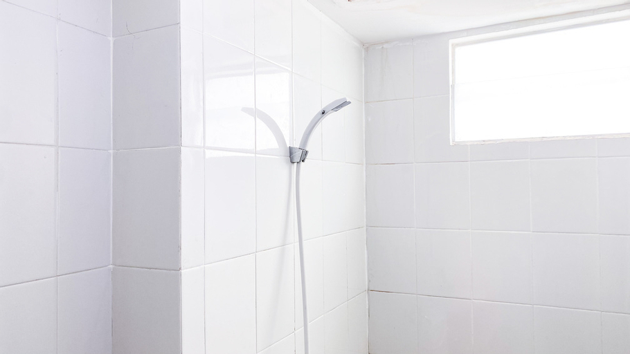 Bathroom 4