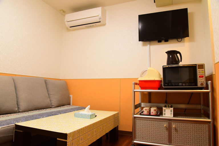 Others 5, Ueno House VIP, Taitō
