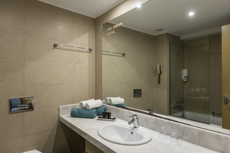 Bathroom 5, Asterias Beach Resort, South Aegean