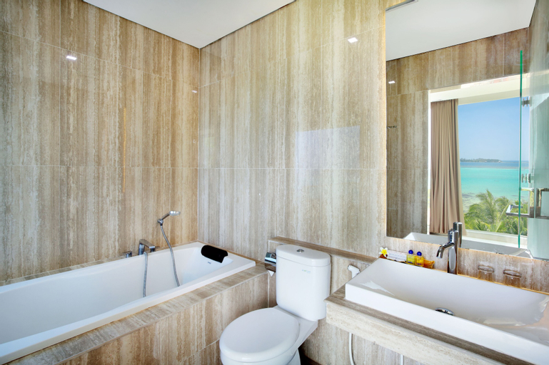 Bathroom 4